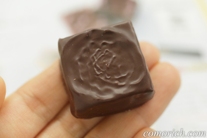 フェリシモ　幸福のチョコレート　シルヴァン マロン　そばアーモンドチョコ